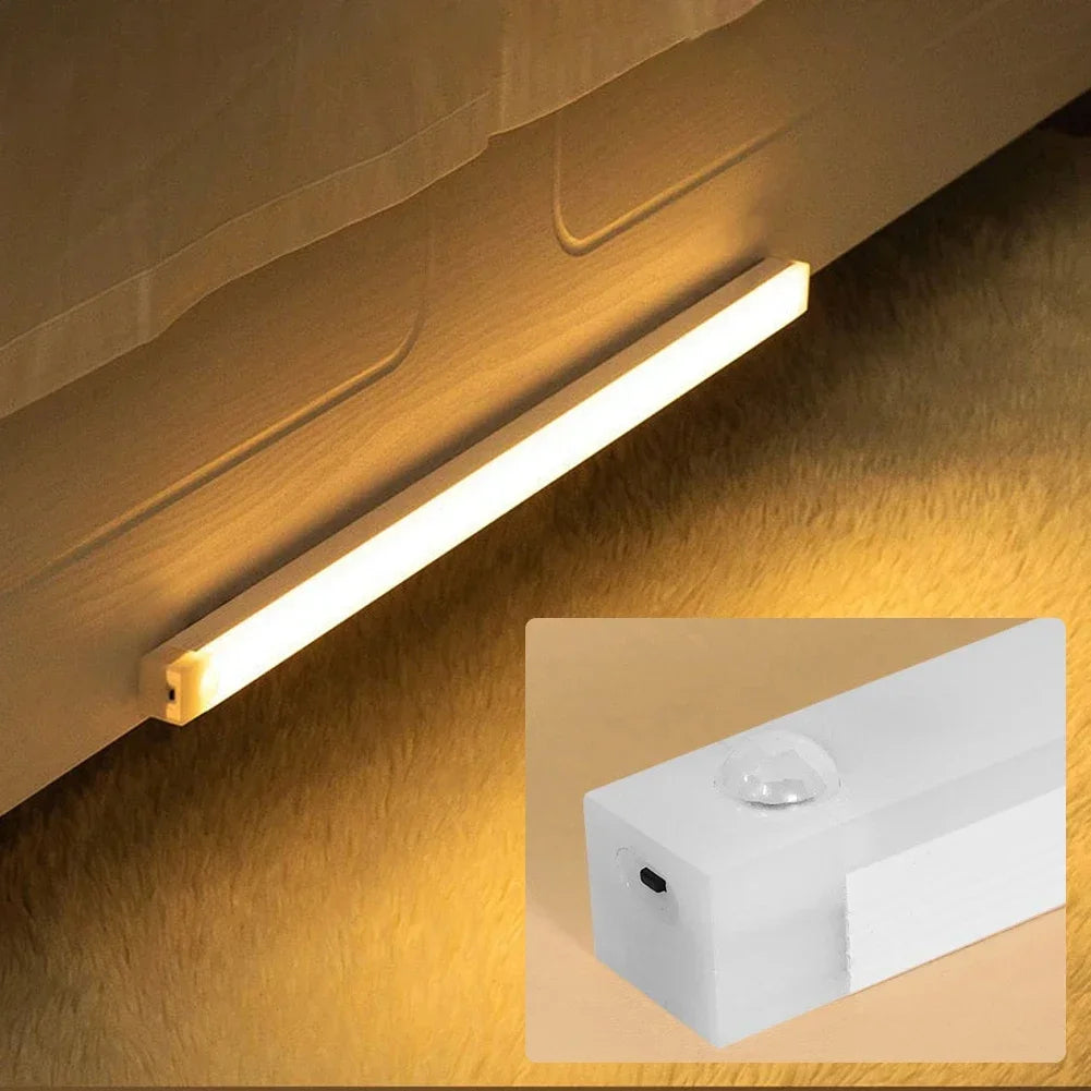 SmartLight Sense™ – Lampe LED Magnétique & Rechargeable à Capteur Intelligent