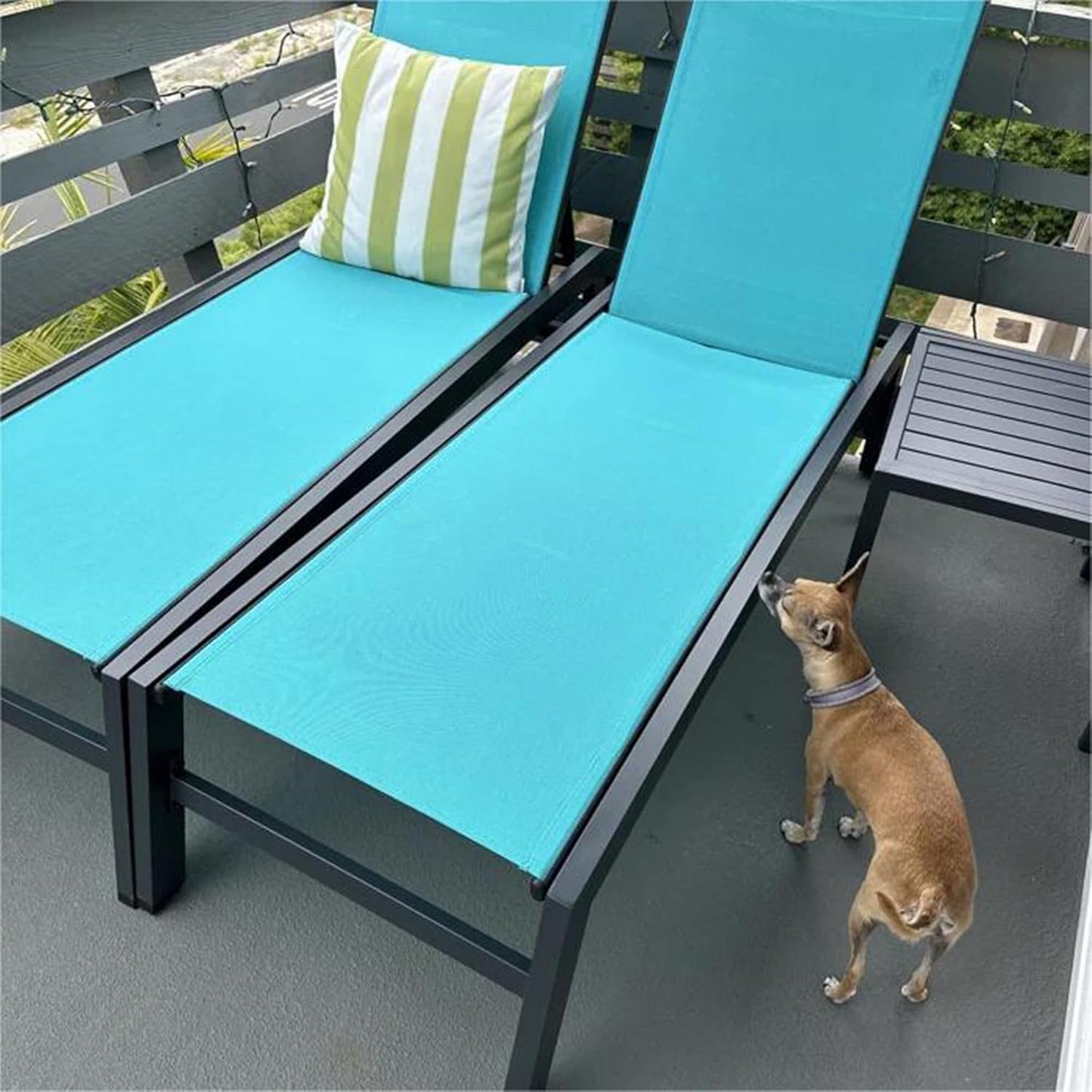 Chaise longue d'extérieur