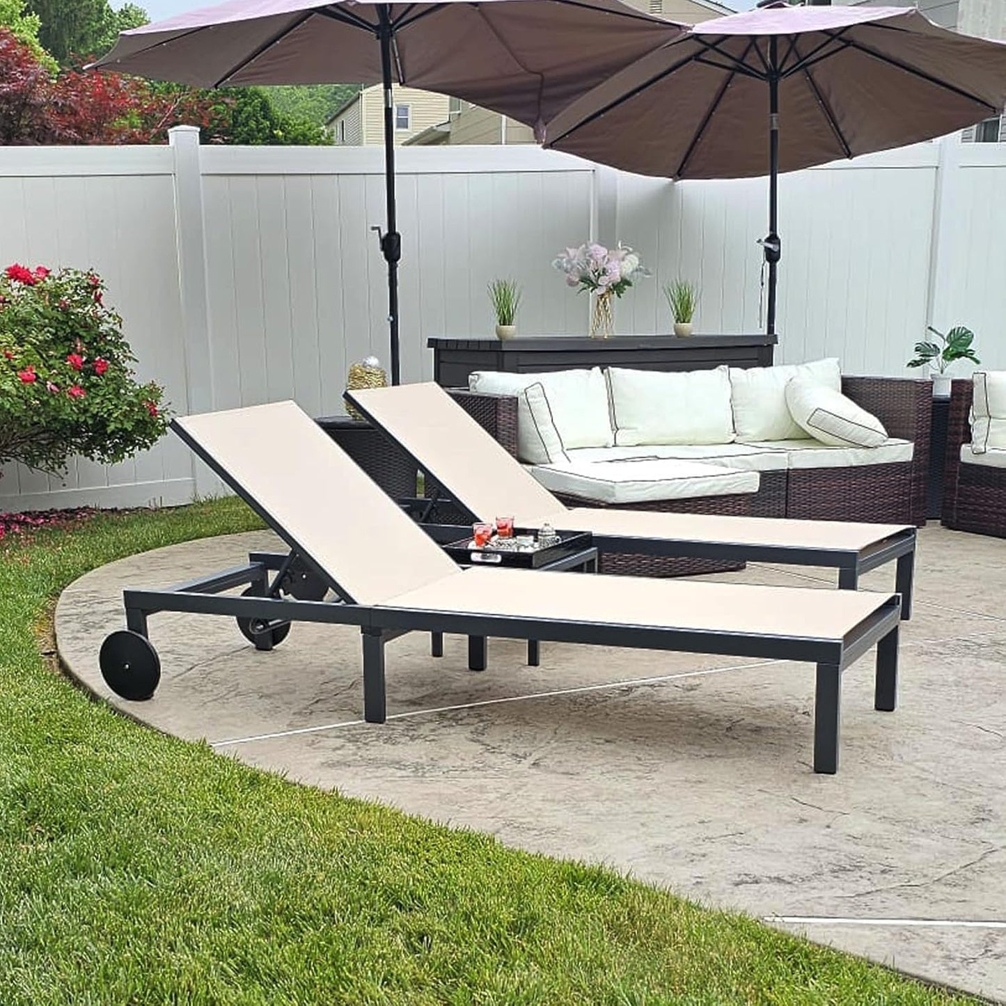 Chaise longue d'extérieur